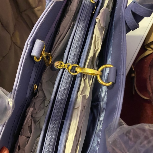 Joy & Iman brand new purse - Picture 2 of 6